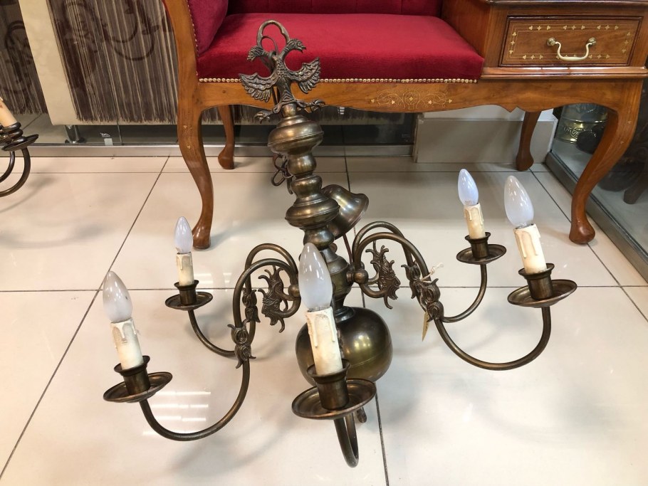 Люстра шестирожковая бронзовая