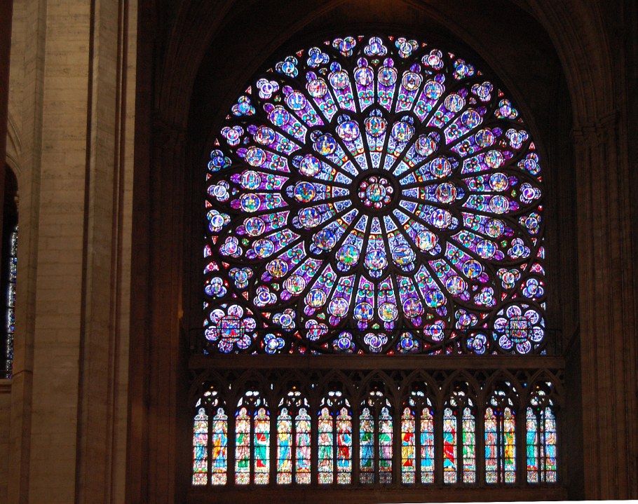 Романская Готика собор интерьер