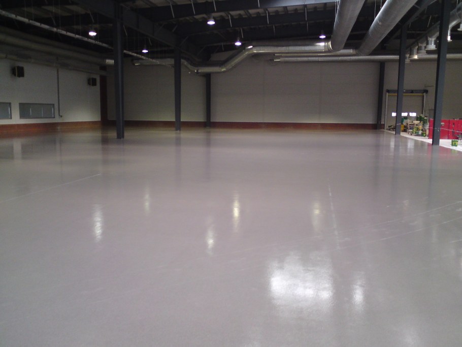 Полимерный наливной пол в квартире