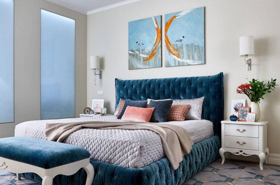 Спальня с синими акцентами