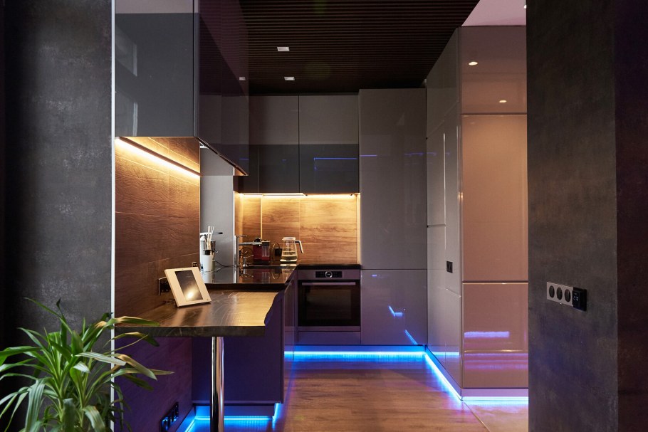 Кухни хайтек с подсветкой