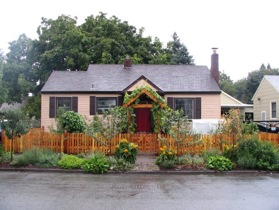 Дачи весной реальные фото