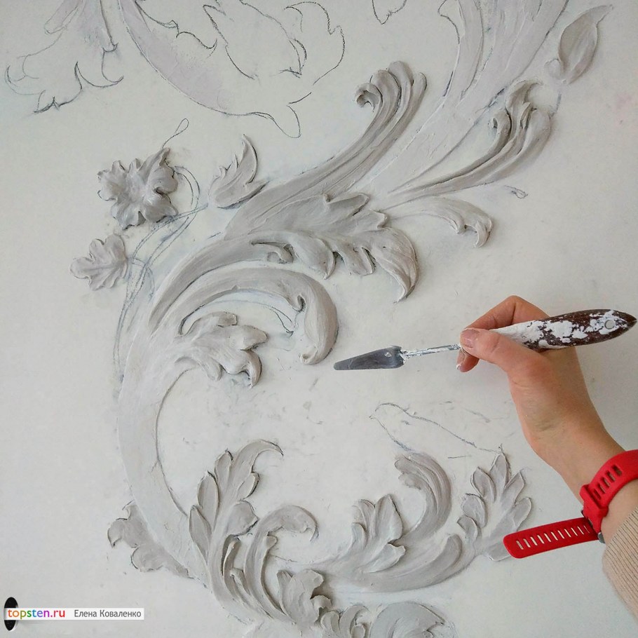 Трафаретная штукатурка на стенах