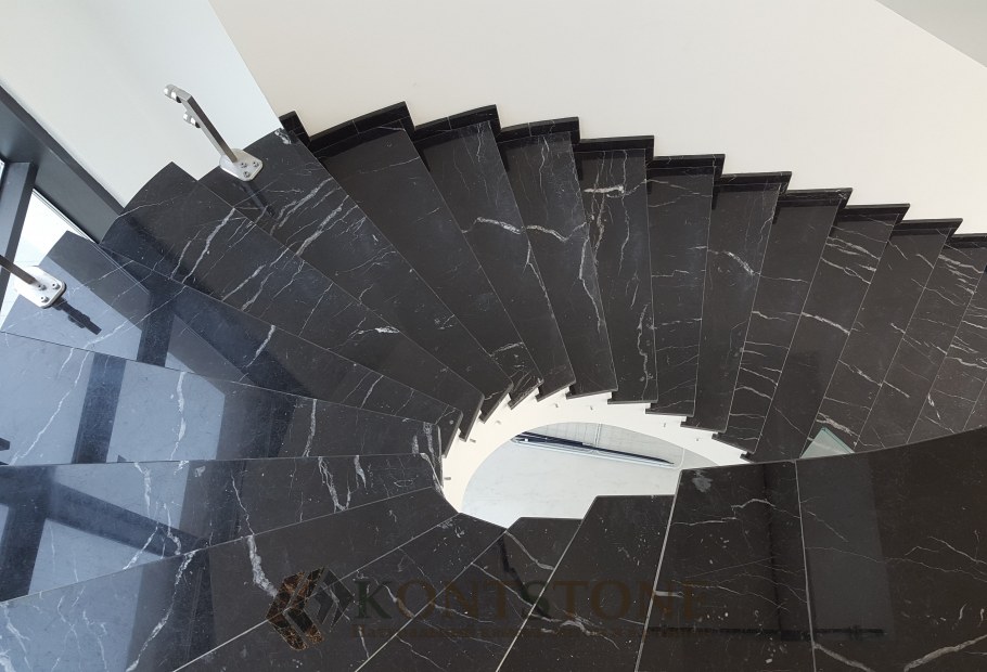 Отделка лестницы