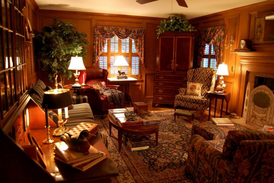 Гостиная в старинном стиле