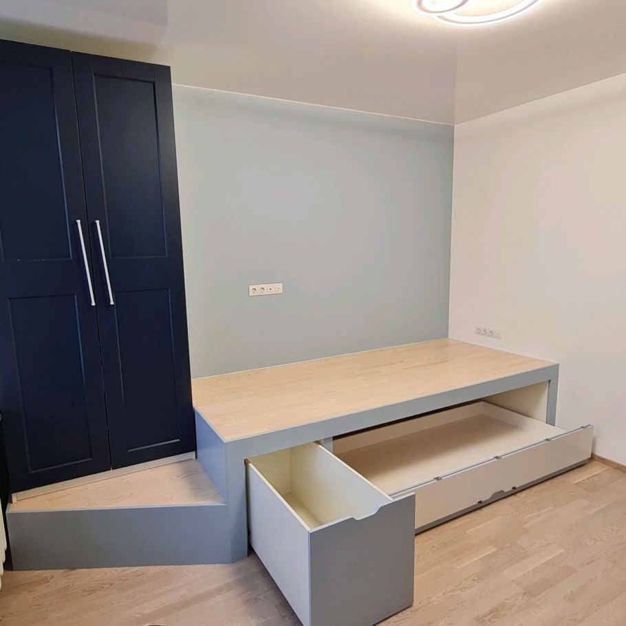 Подиум в комнате