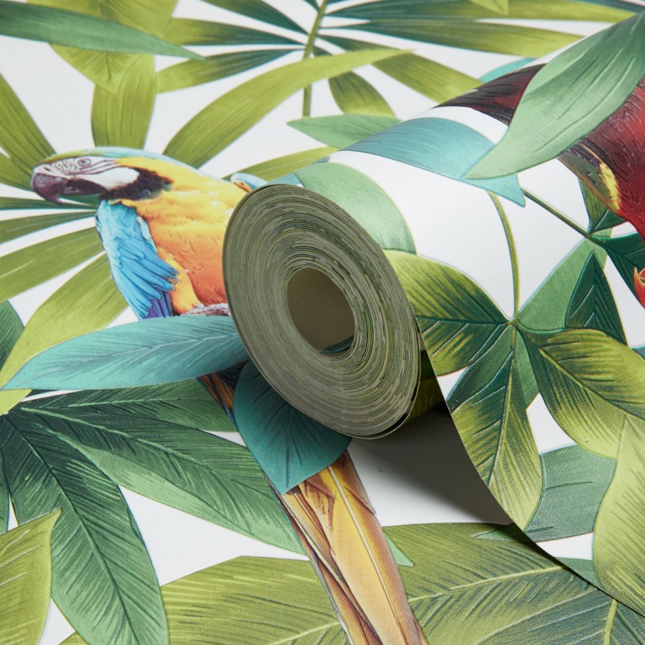 Фреска с туканом