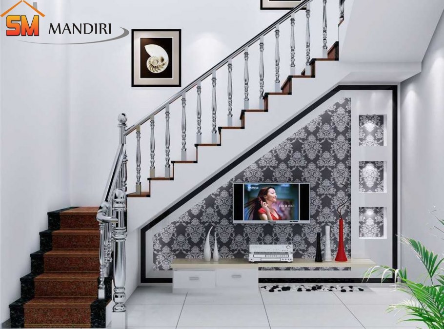 Телевизор под лестницей в частном доме