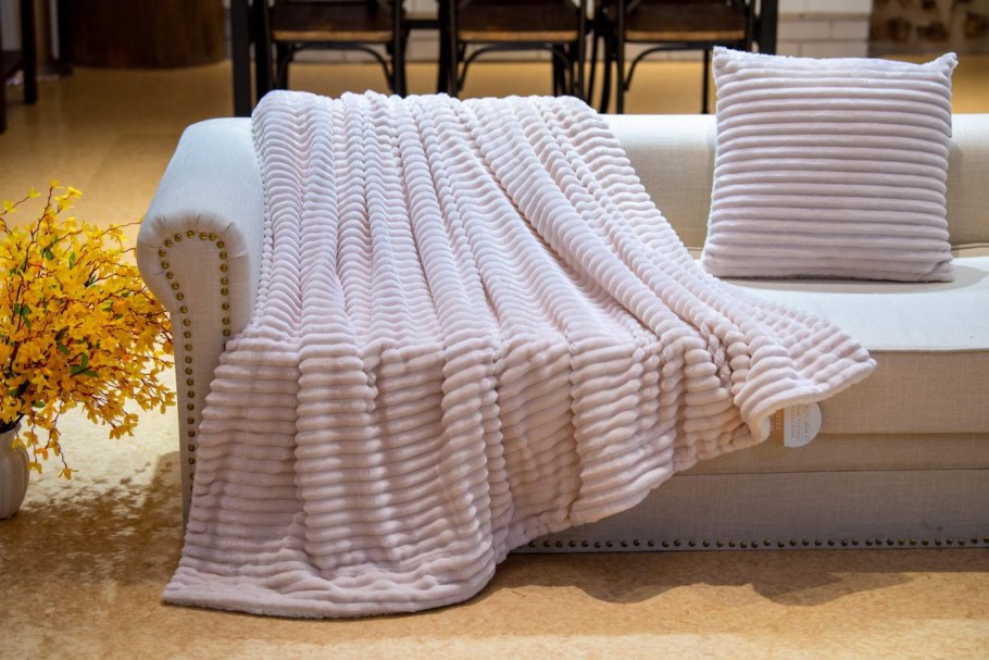 Льняной плед