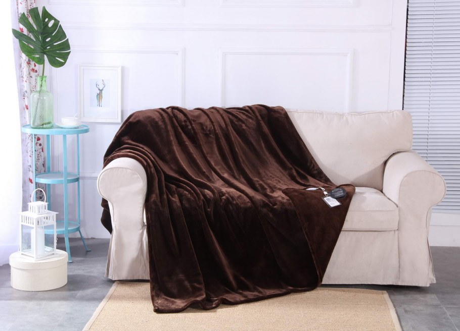 Плед на диван