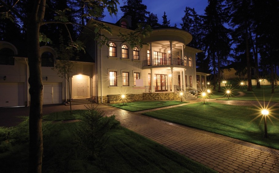 Подсветка загородных домов