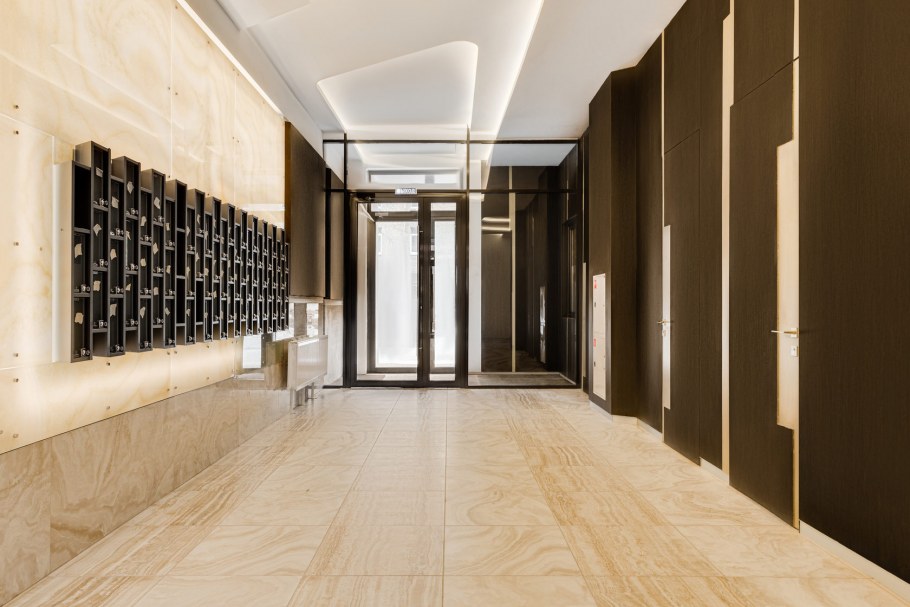 Входная группа в резиденции композиторов