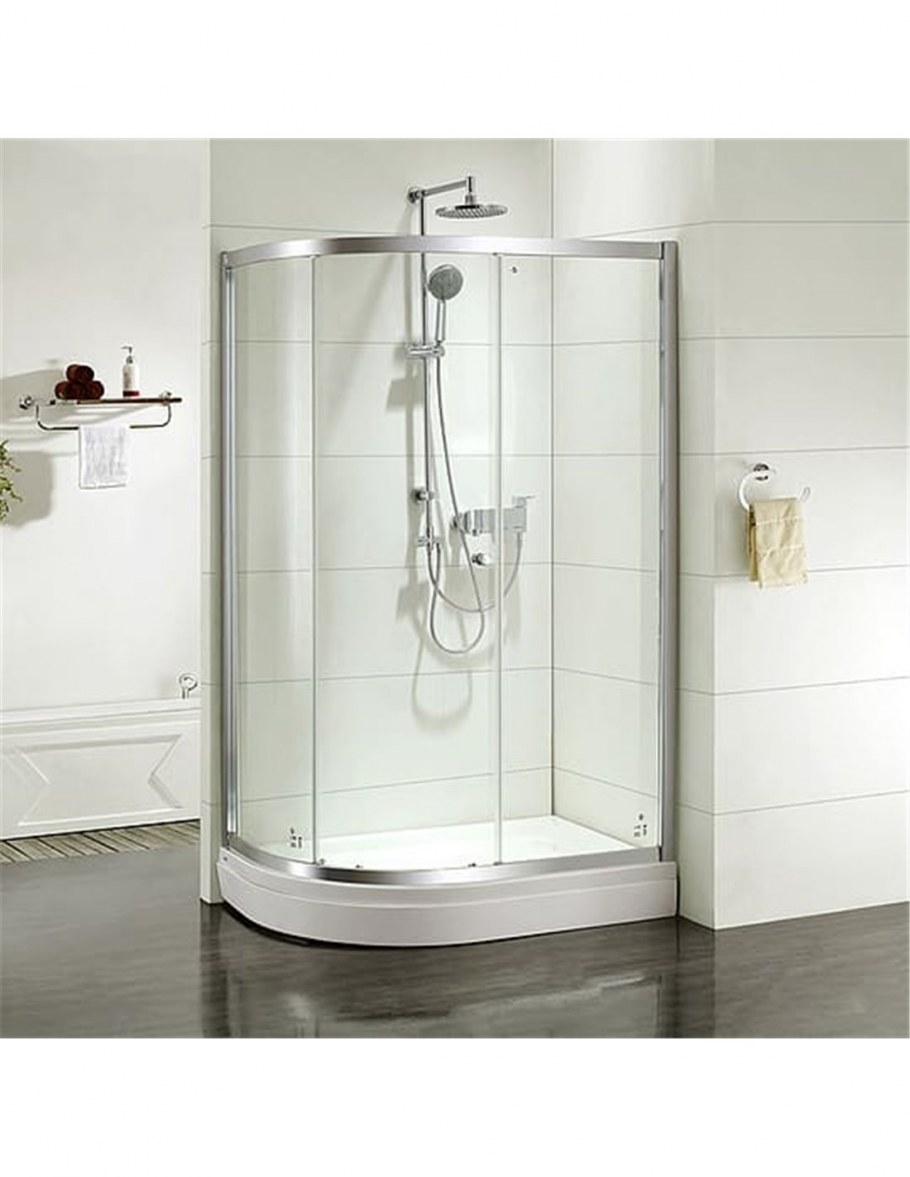 Душевая кабина в ванной комнате