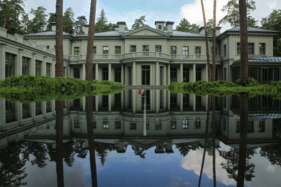 Коттеджный поселок сады Майендорф