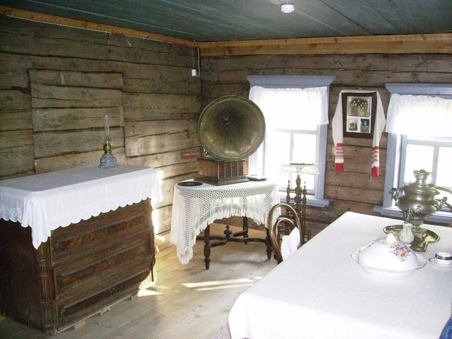 Интерьер старинной избы