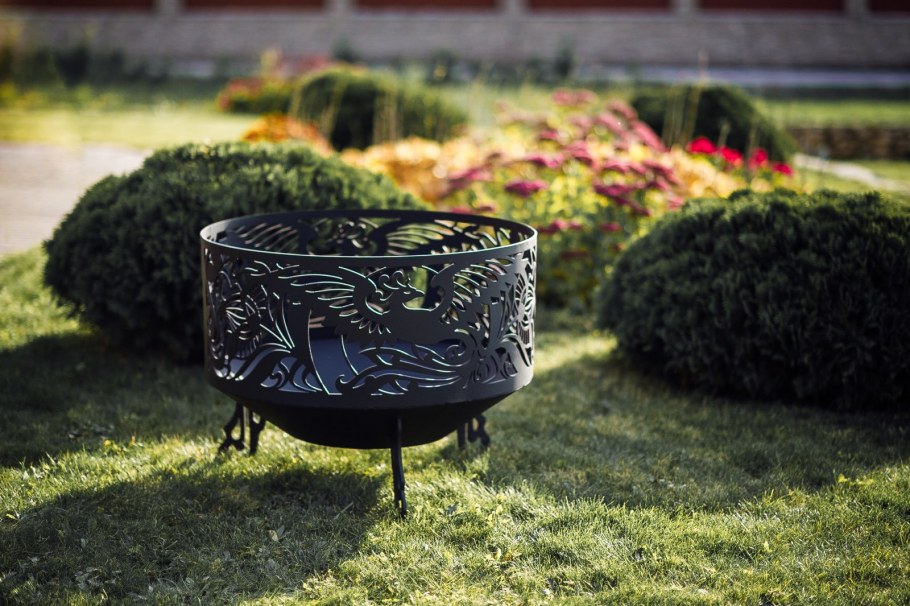 Низкие кресла для костровой