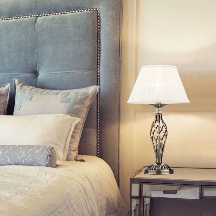 Настольные лампы в интерьере