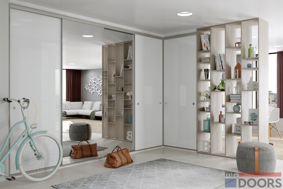 Встроенные шкафы в зал