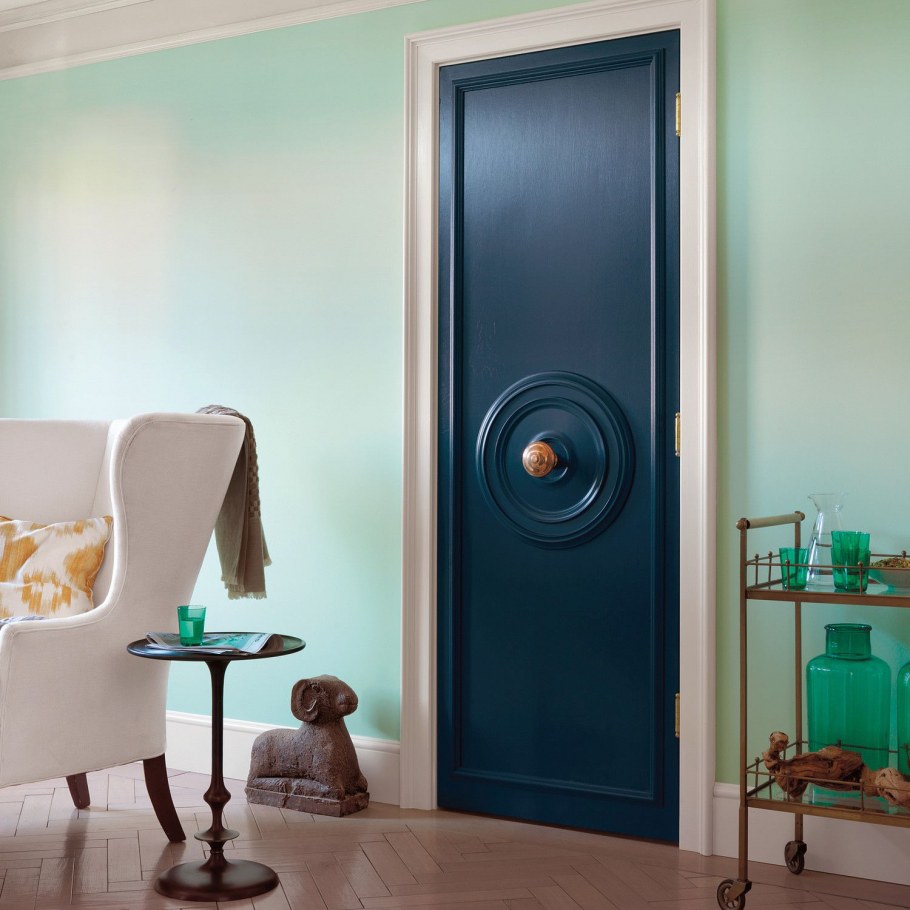 Необычные двери межкомнатные