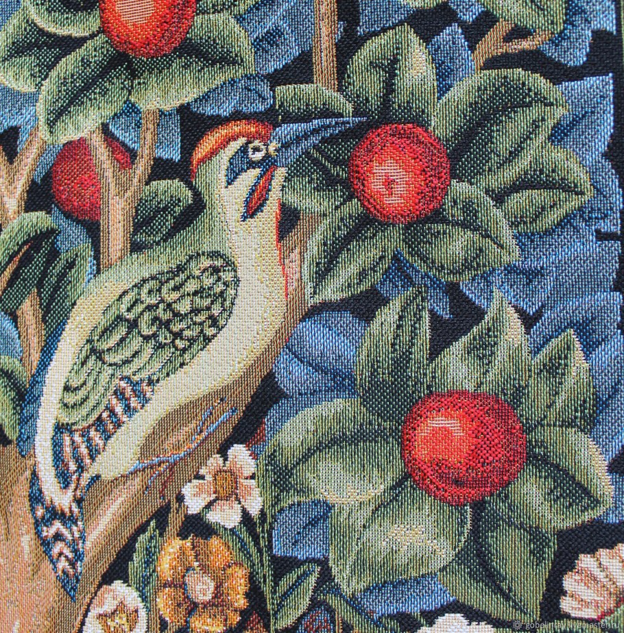 Гобеленовое панно фауна