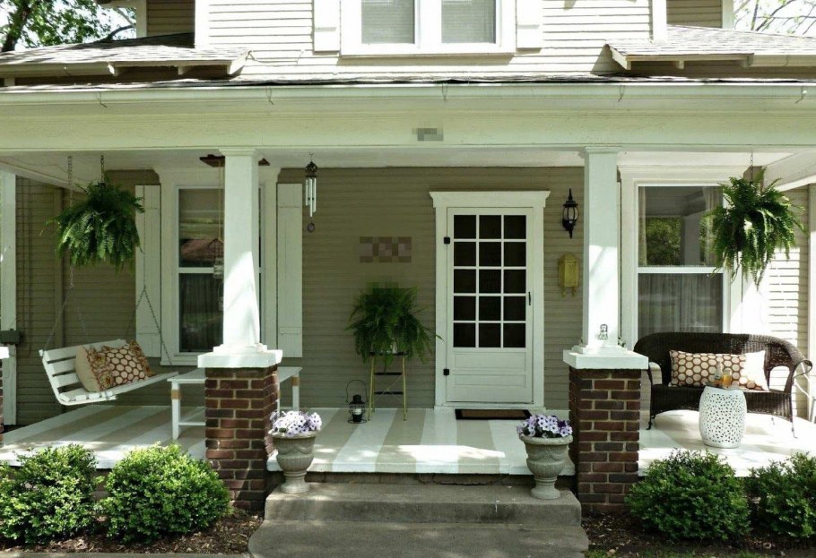 Красивое крыльцо