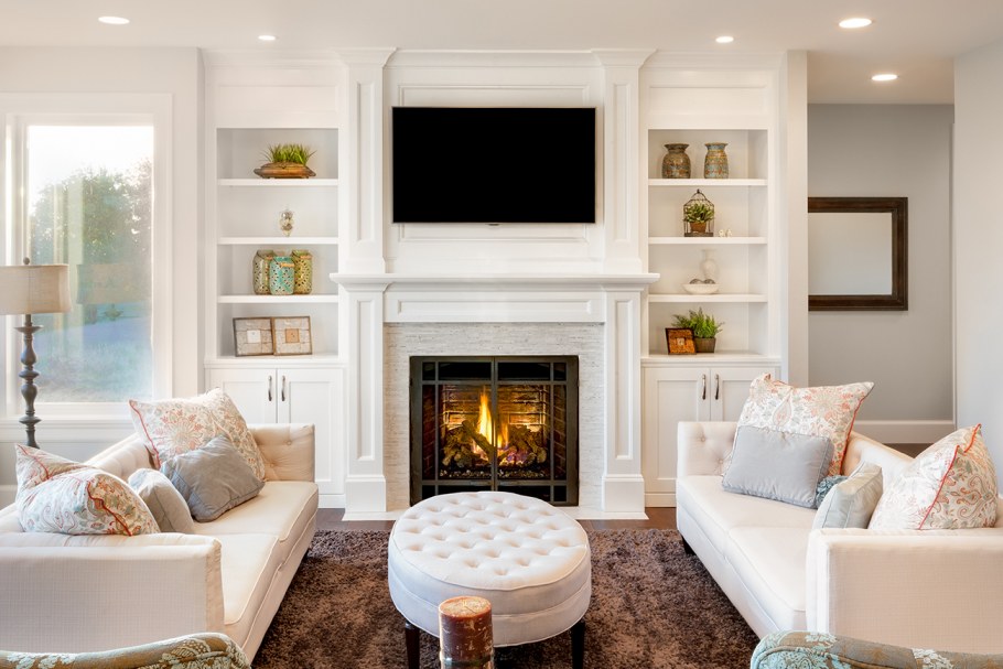 Стенка с камином