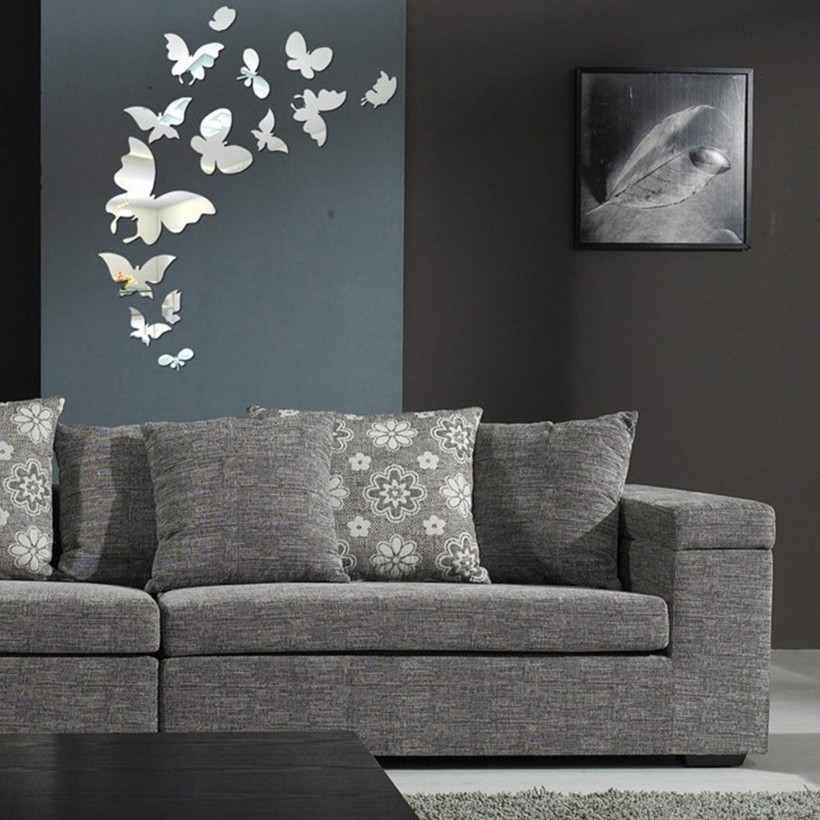 Серебристый декор на стену