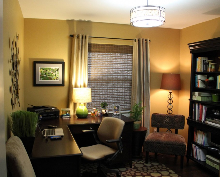Уютный интерьер кабинета