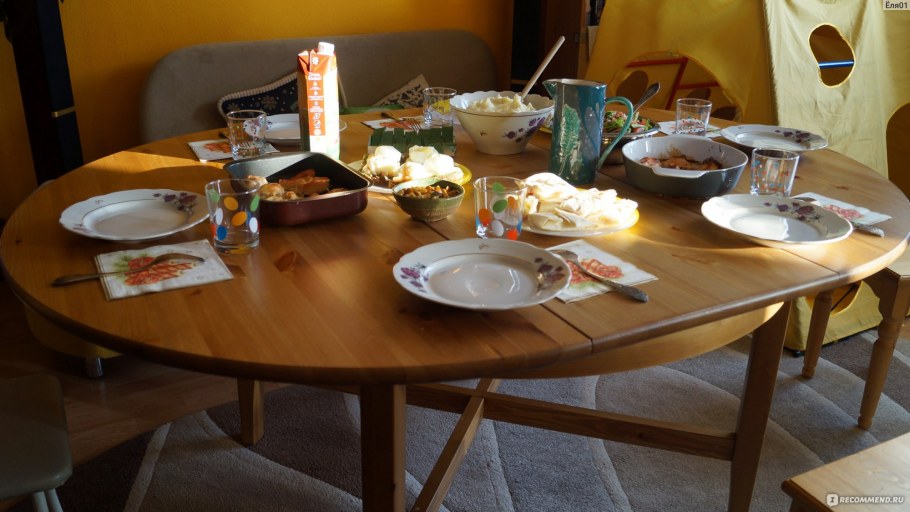 Письменный стол ЛЕКСВИК В интерьере