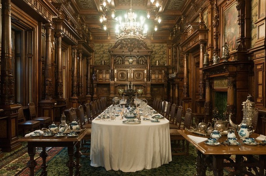 Замок Пелеш Эстетика