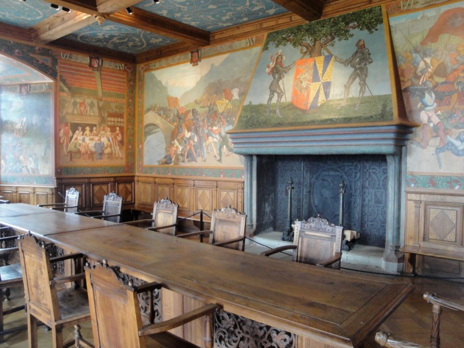 Интерьеры замка Грюйер