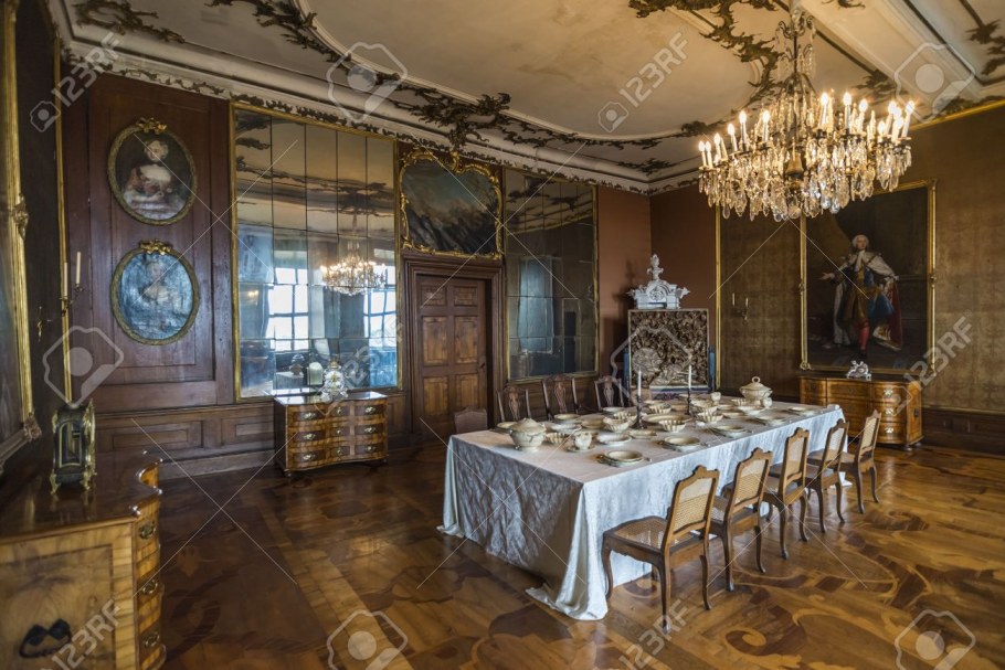 Столовая в замке Трахтенберг