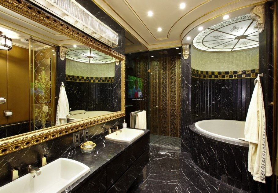 Джакузи Версаче