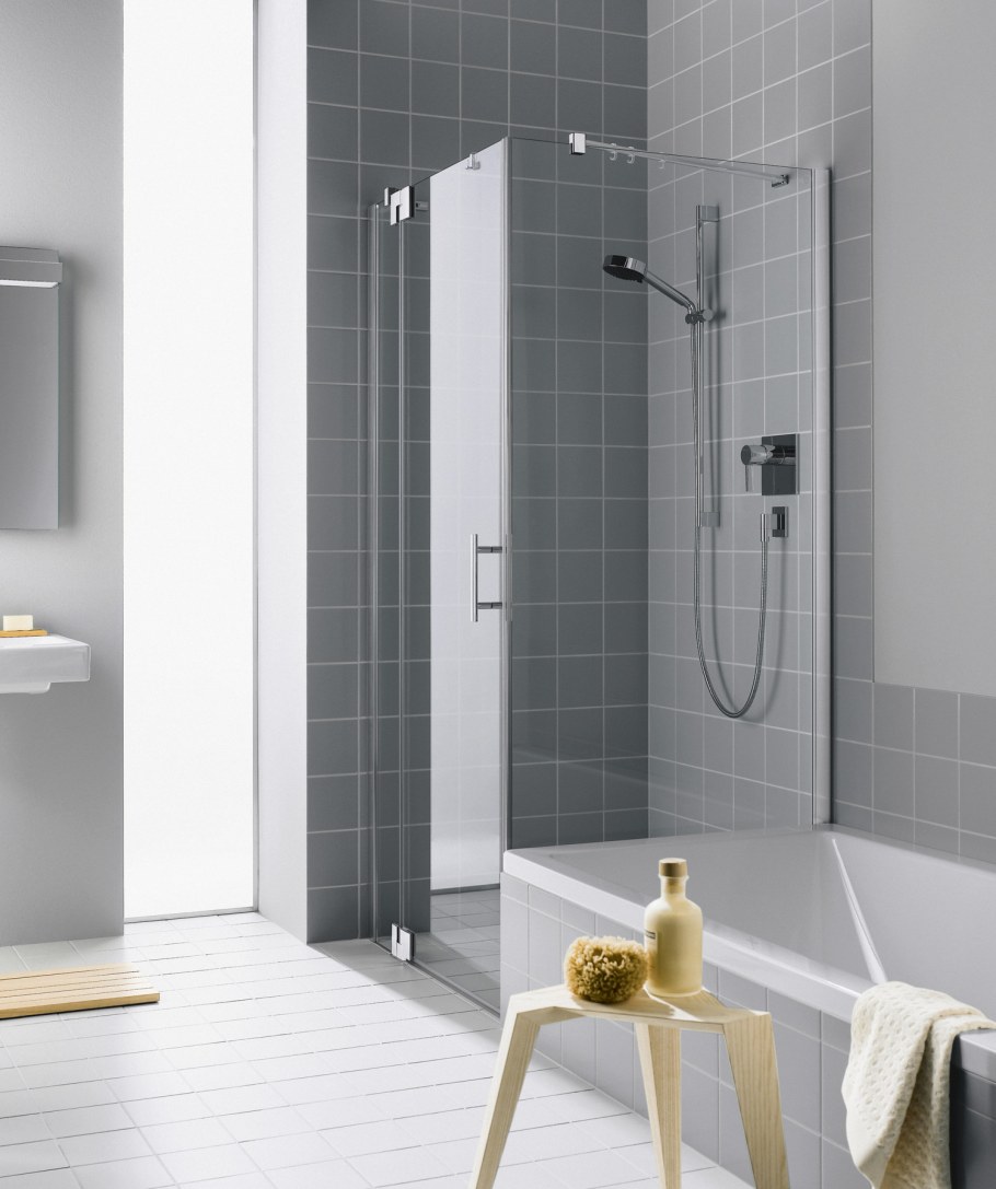 Душевая перегородка из стекла для душа 900х900