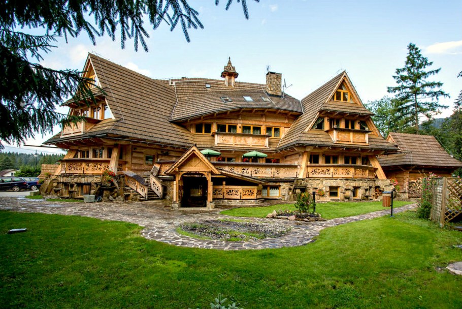 Дом в Старорусском стиле