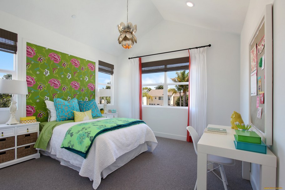 Легкий летний дизайн комнаты