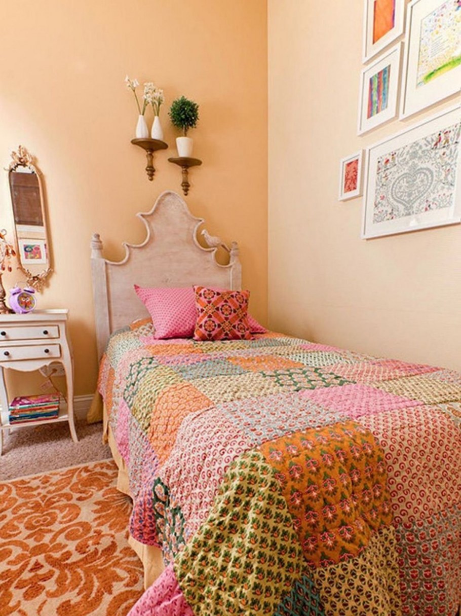 Персиковая спальня