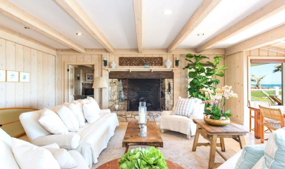 Низкий потолок в деревянном доме