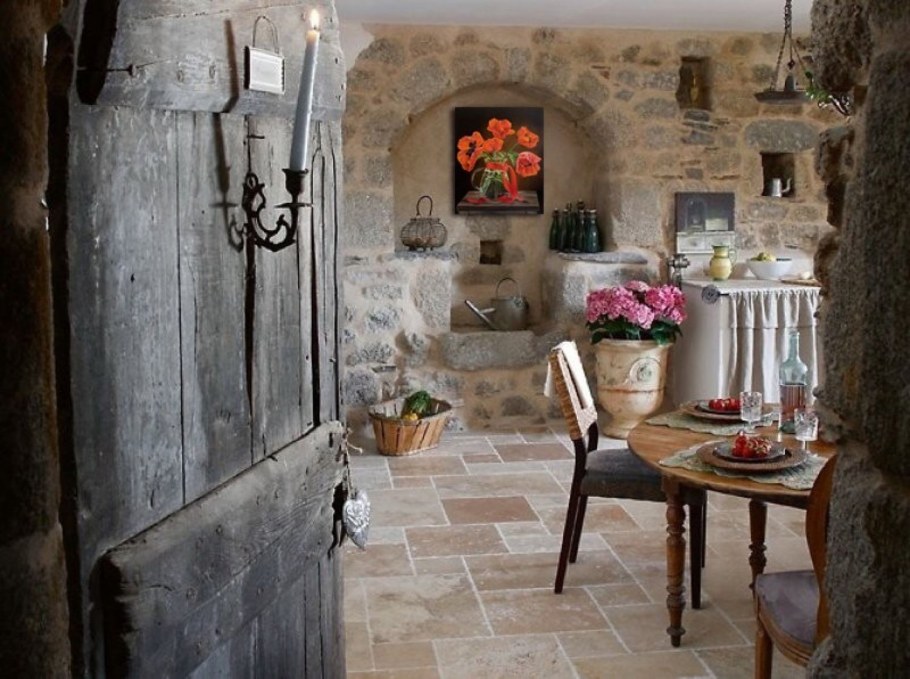 Интерьеры старинных домов Франции