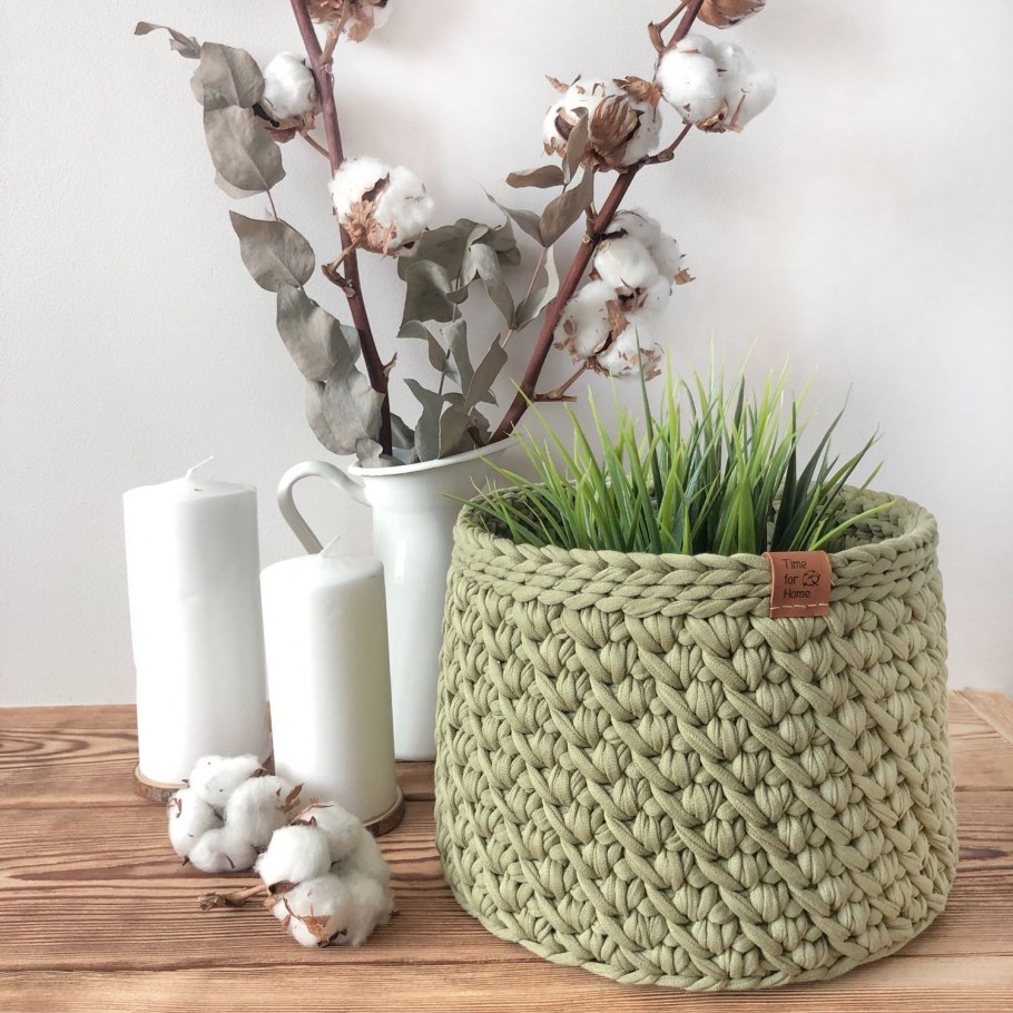 Вязаные корзинки в интерьере