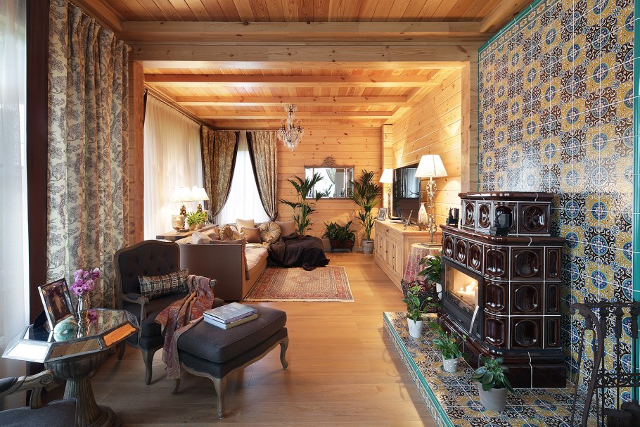 Занавески в деревянном доме