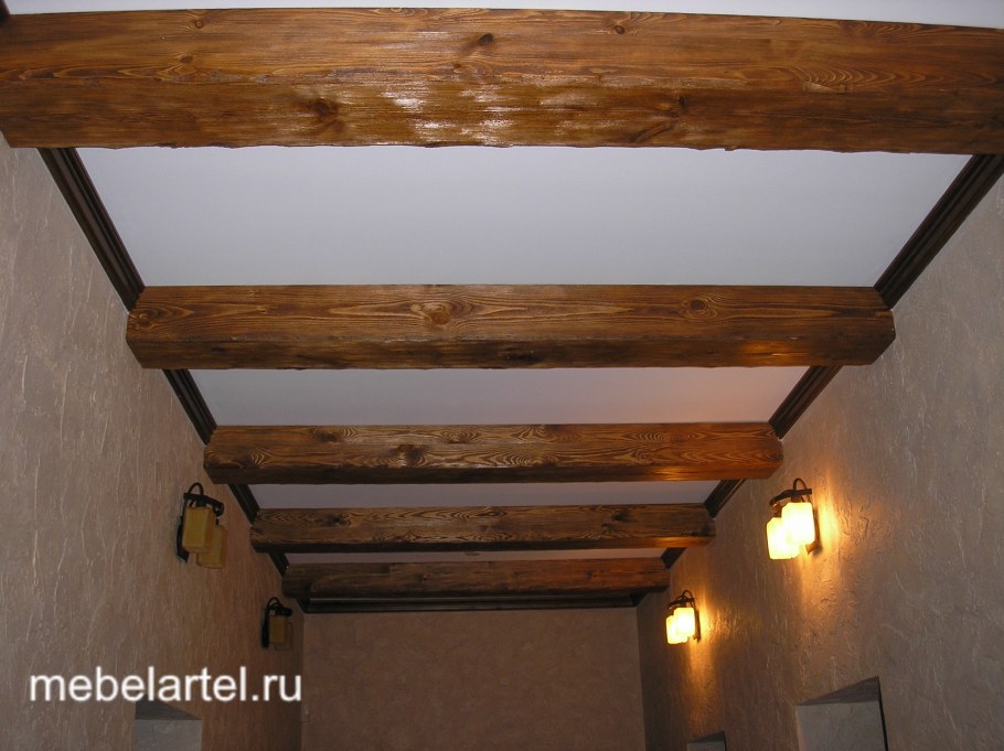 Фальшбалки в интерьере Шале