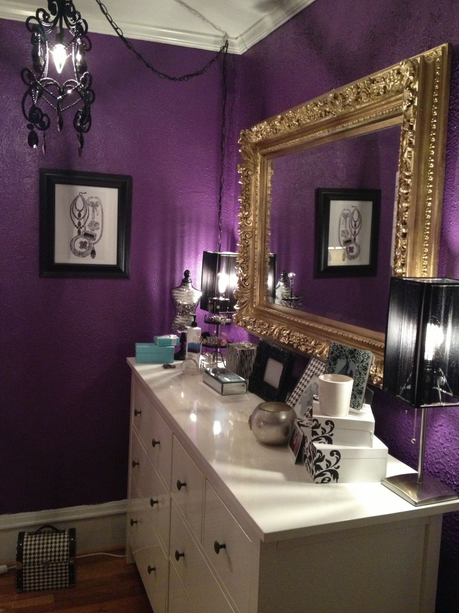 Сиреневый с золотом в интерьере