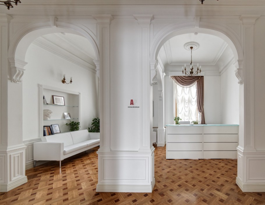 Камин белый Ампир