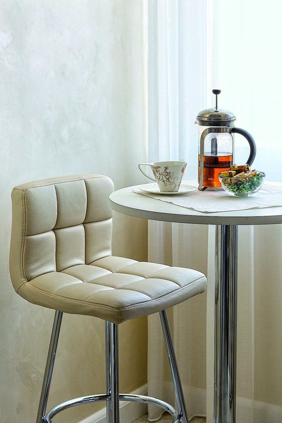 Барный столик для кухни