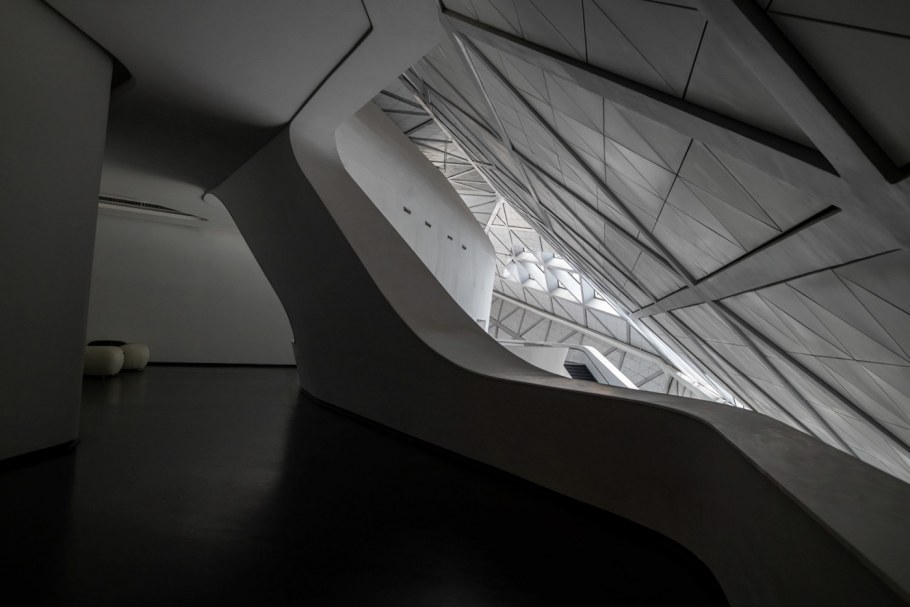 Бергизель Заха Хадид 2021