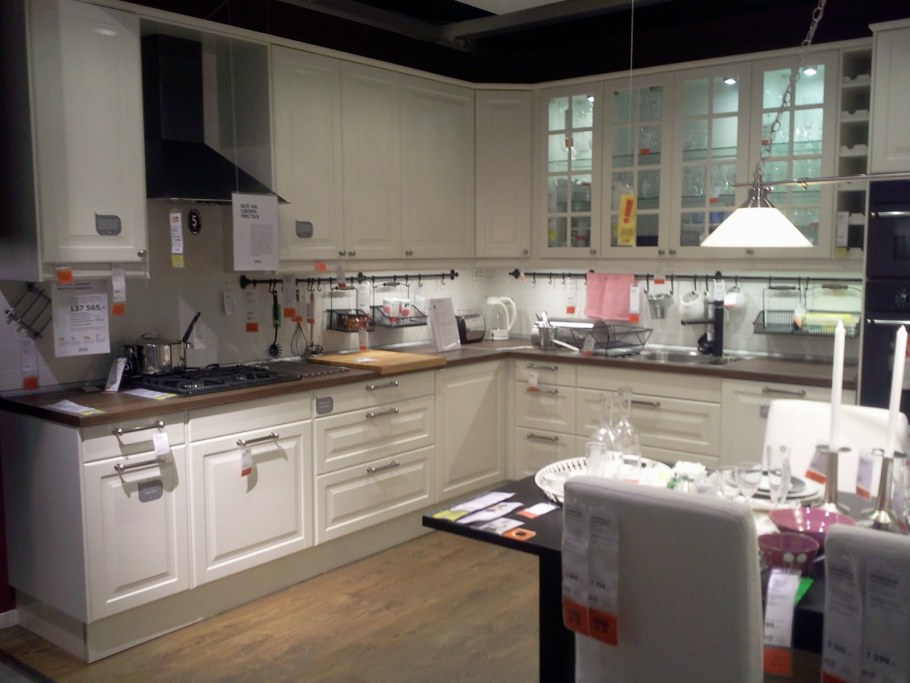 Кухня икеа Сэведаль белая