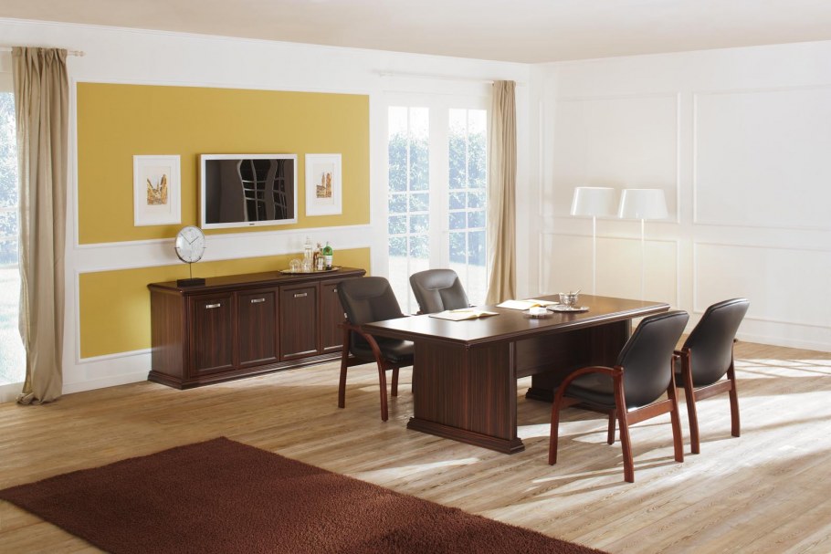 Кабинет руководителя Bristol