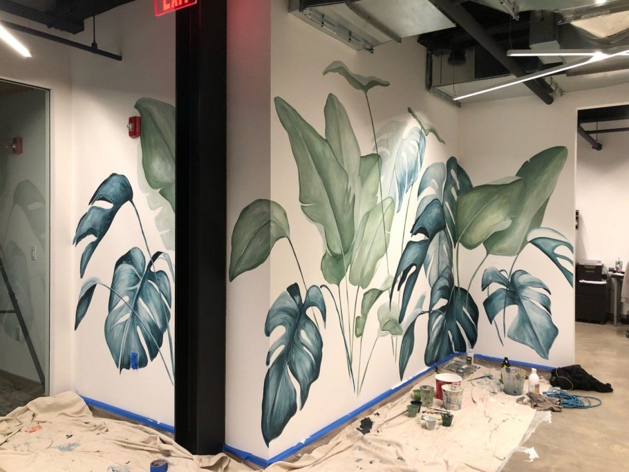 Стрит арт цветы