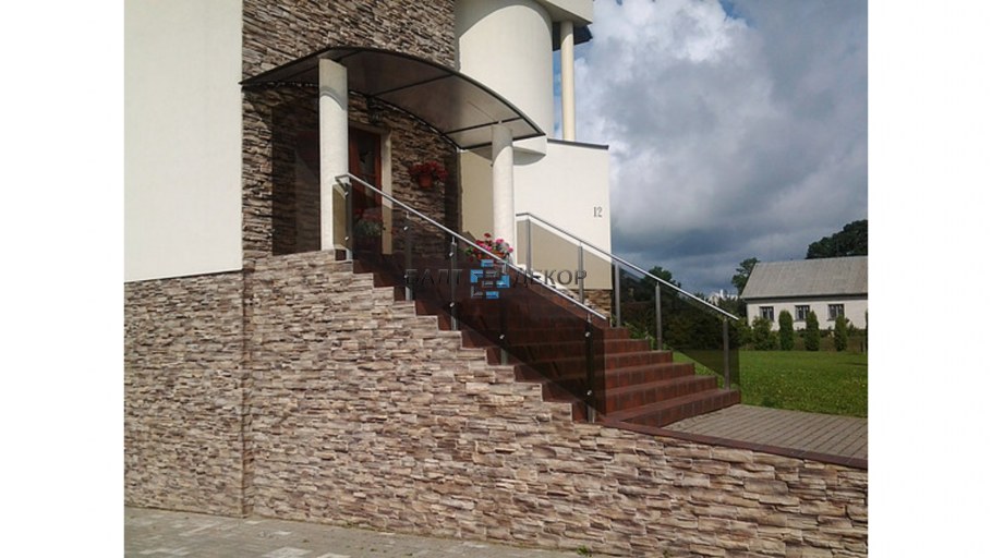 Камень песчаник ступени